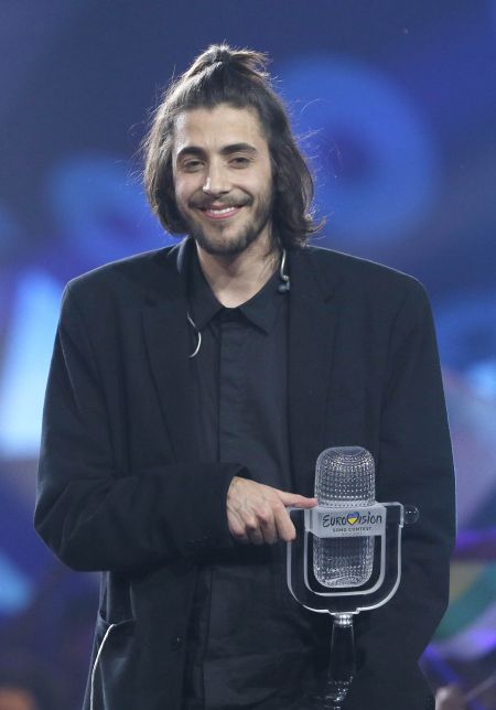     2017   (Salvador Sobral)