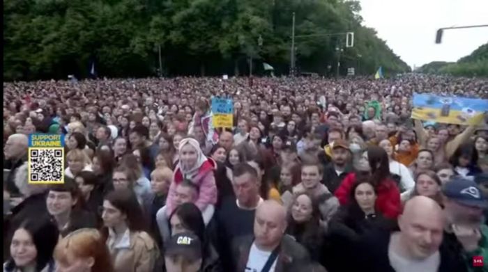    #SaveUkraine