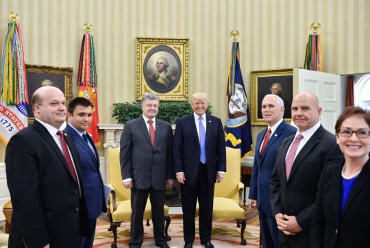 Президент Украины Петр Порошенко и Президент США Д. Трамп